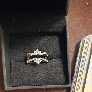 Elegant Silver Women's Ring